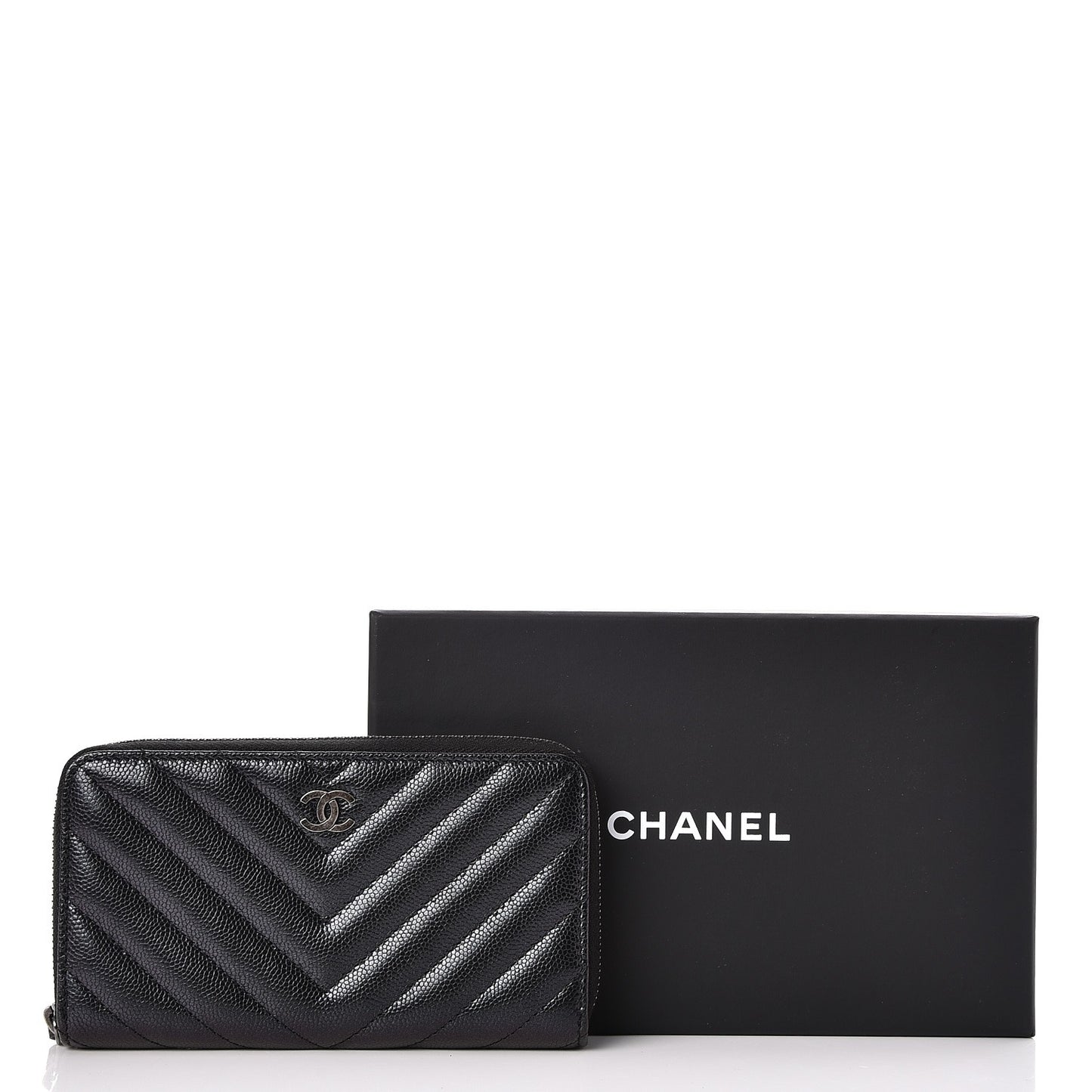 Iridescent Caviar Chevron Quilted Medium Zip Around Wallet Black