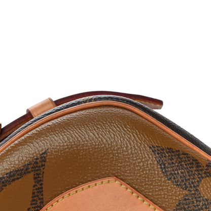 Louis Vuitton Reverse Monogram Giant Boite Chapeau Souple 17 of 22