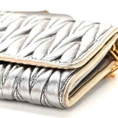 Miu Miu Metallic Nappa Matelasse Wallet On Chain Silver 10 of 10