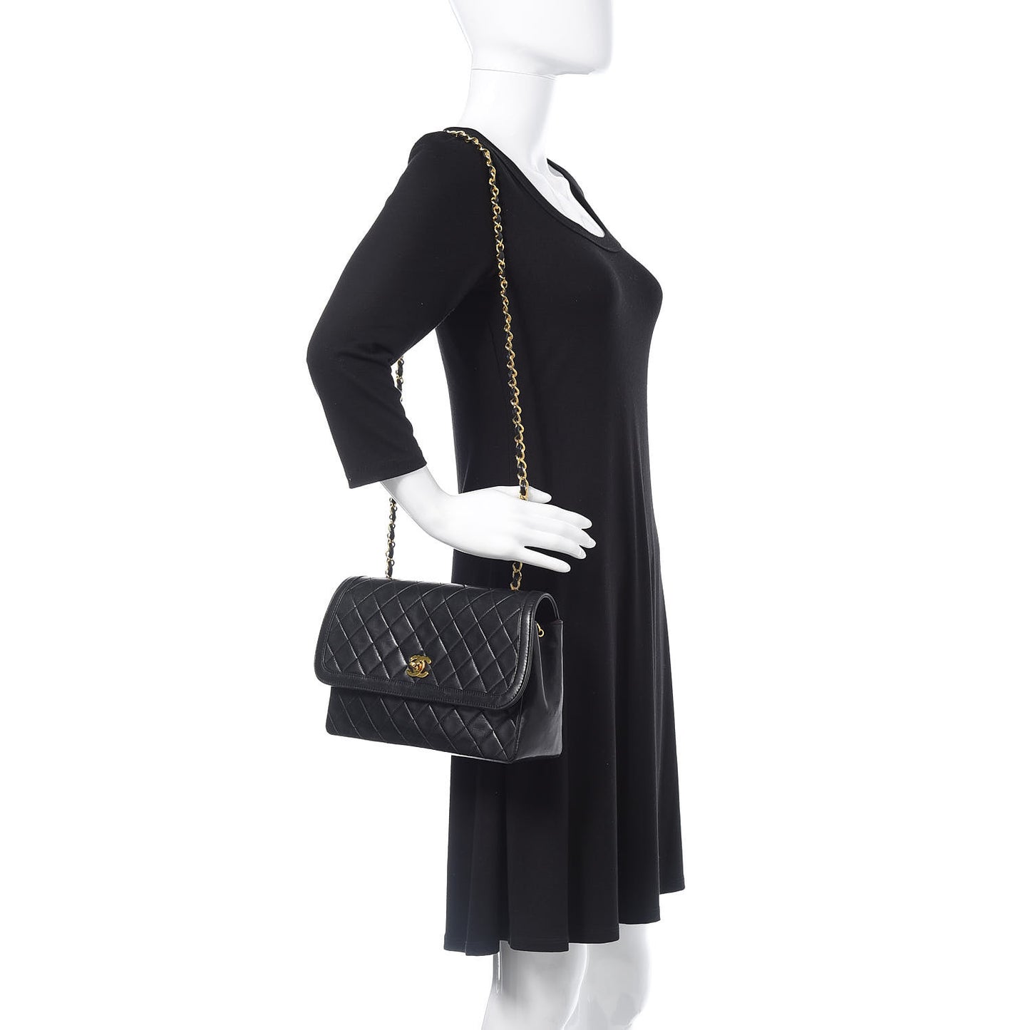 Lambskin Quilted Medium Single Flap Black