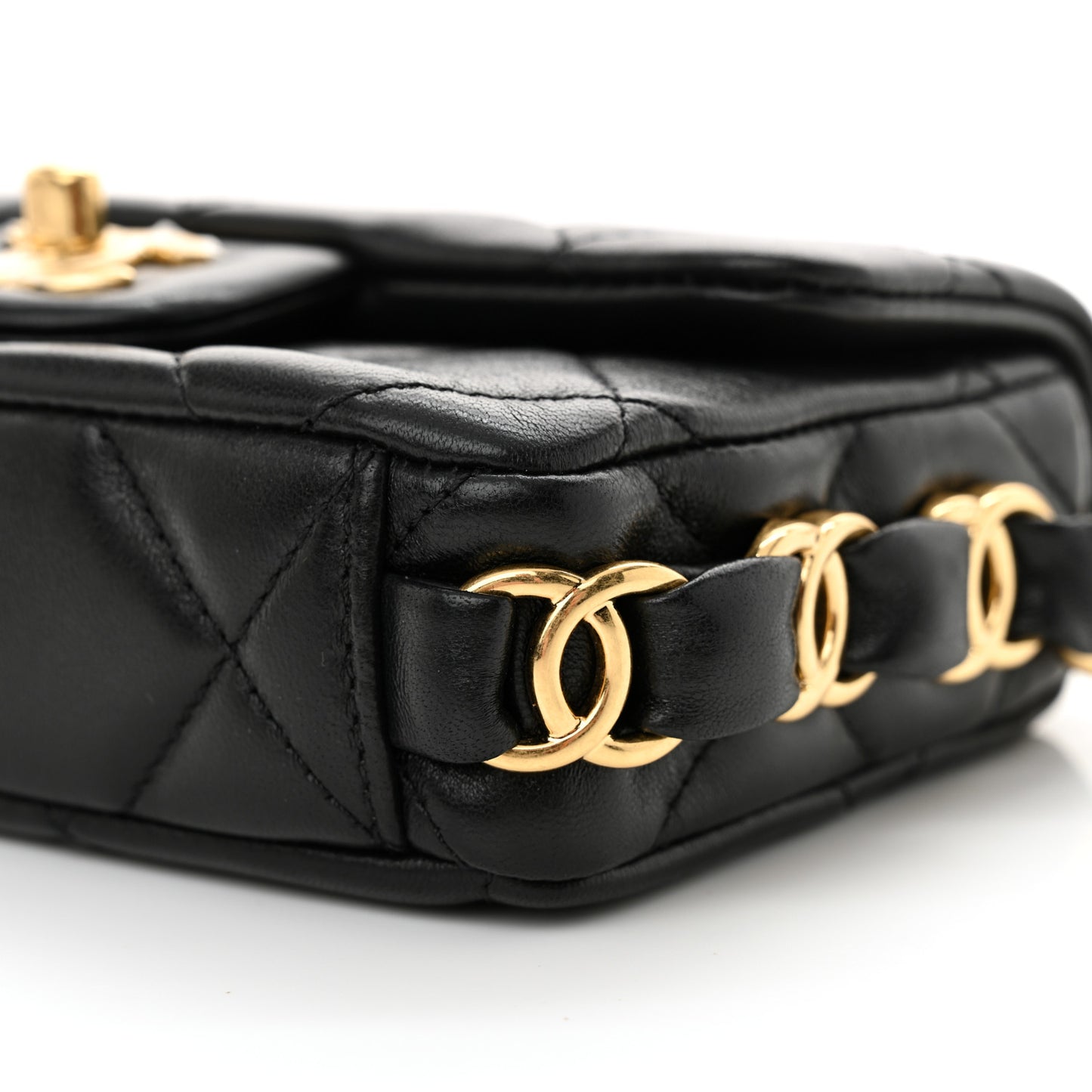 Lambskin Quilted Mini Flap CC Links Flap Black