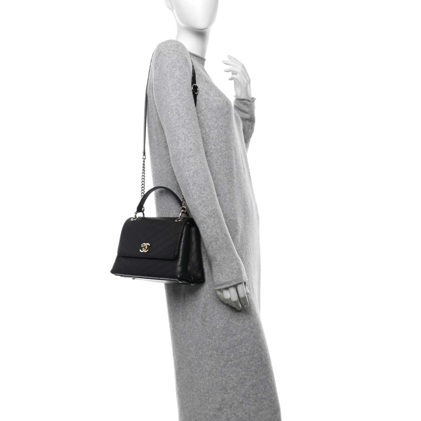 Grained Calfskin Small Chevron Chic Top Handle Flap Black