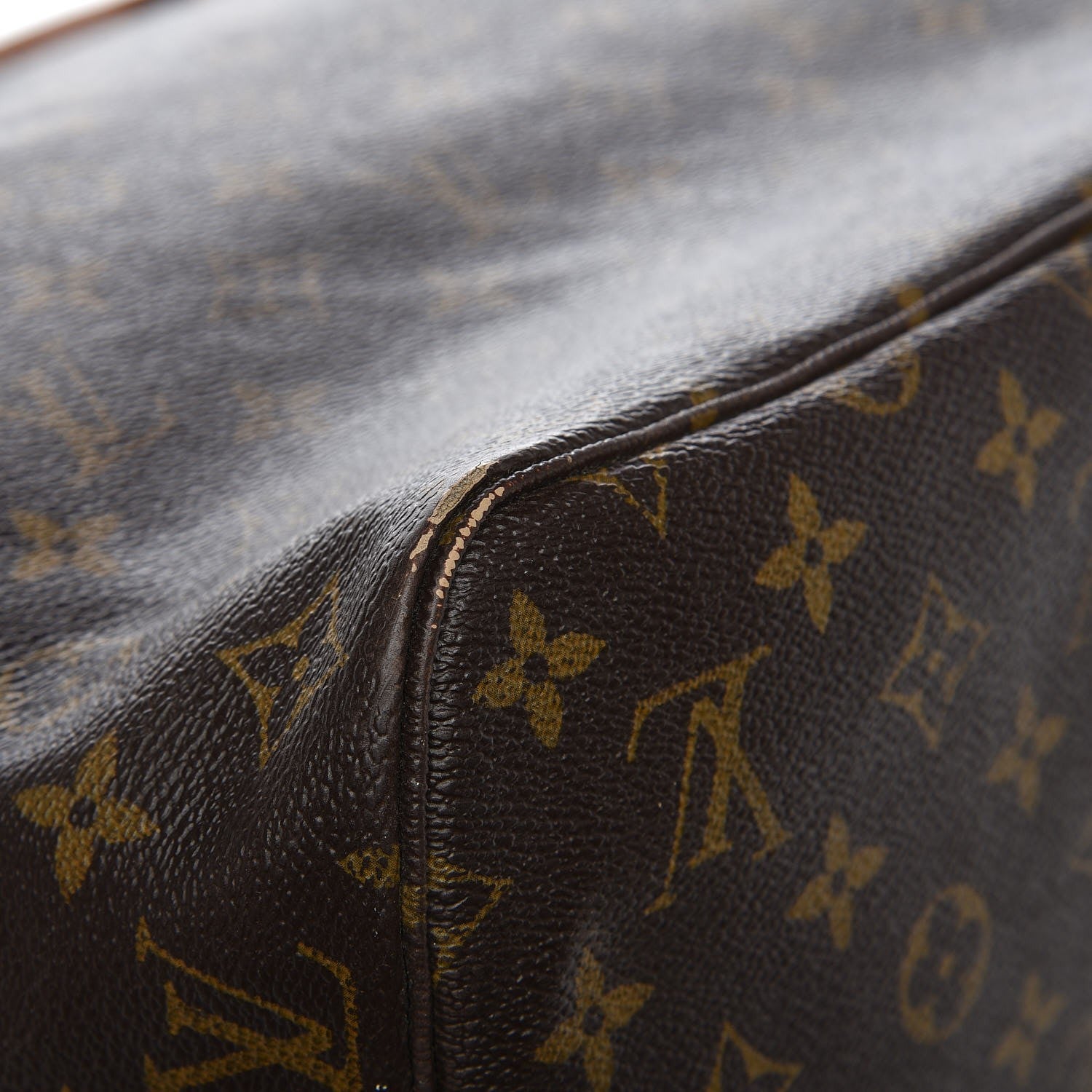 Louis Vuitton Monogram Neverfull MM 26 of 27
