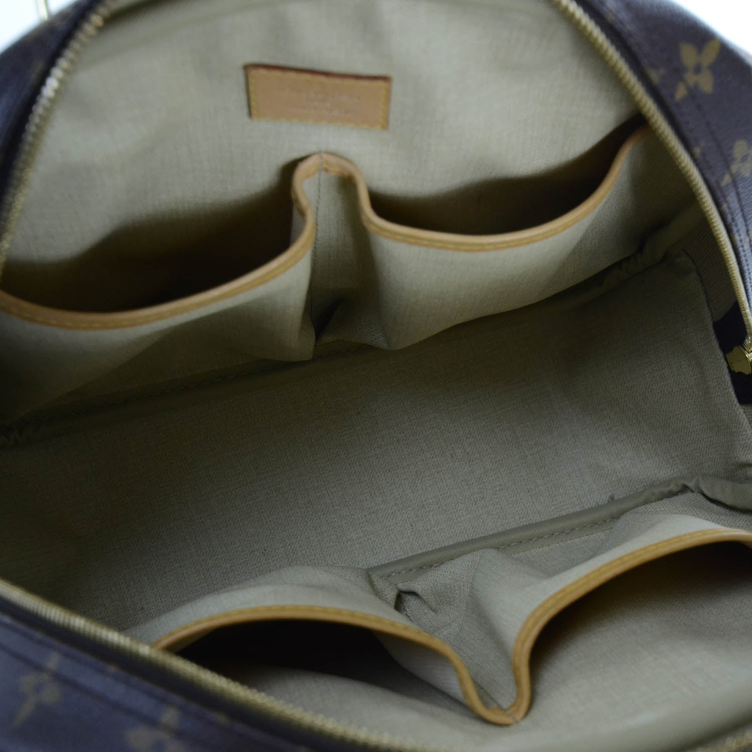 Louis Vuitton Monogram Trouville 9 of 9