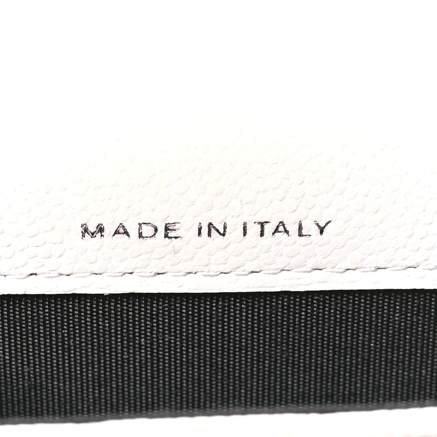 Caviar Quilted My Everything Belt Flap Card Holder White