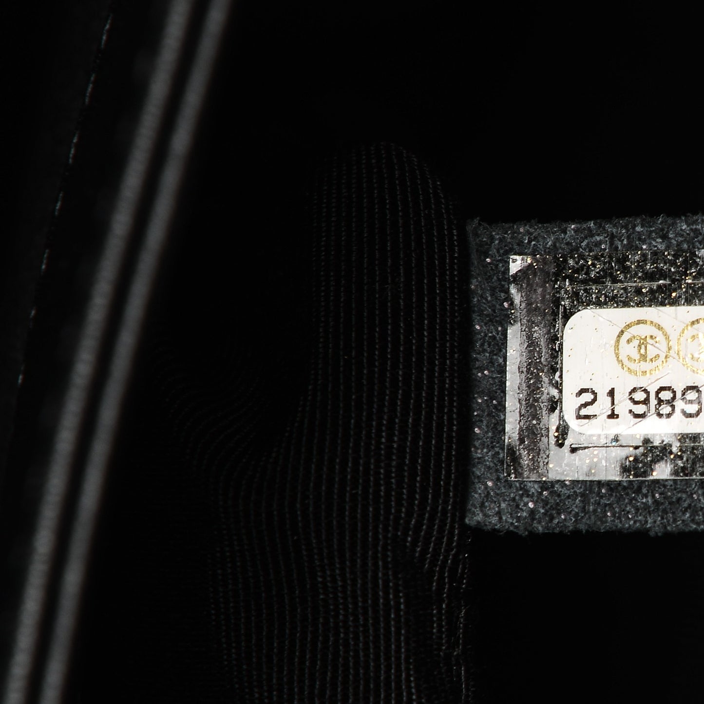 Calfskin Jumbo Tramezzo Flap Black