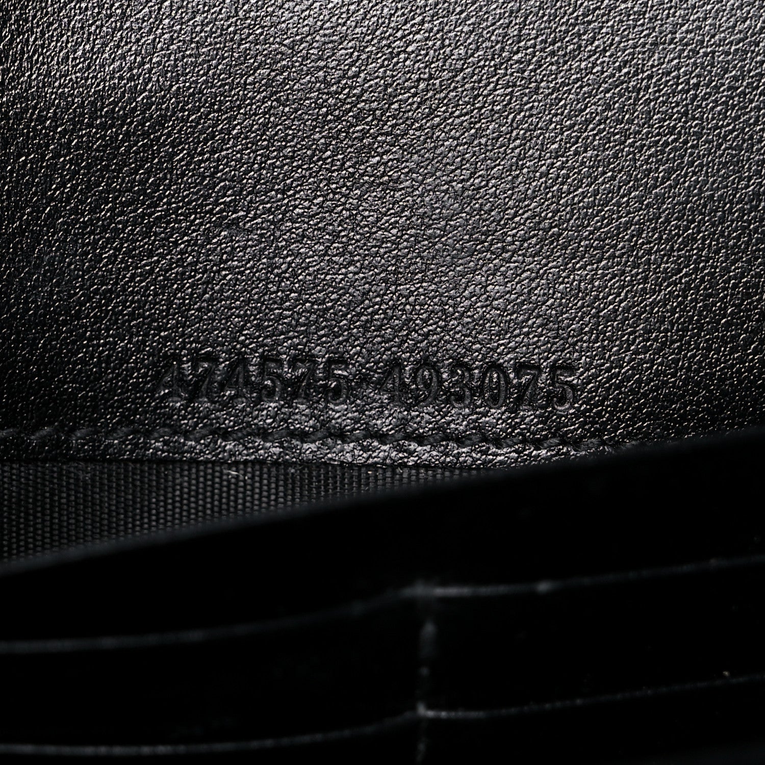 Gucci Calfskin Matelasse GG Marmont Chain Wallet Black 7 of 25