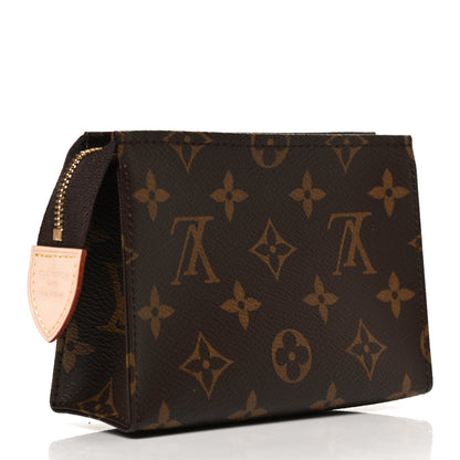 Louis Vuitton Monogram Toiletry Pouch 15 3 of 8