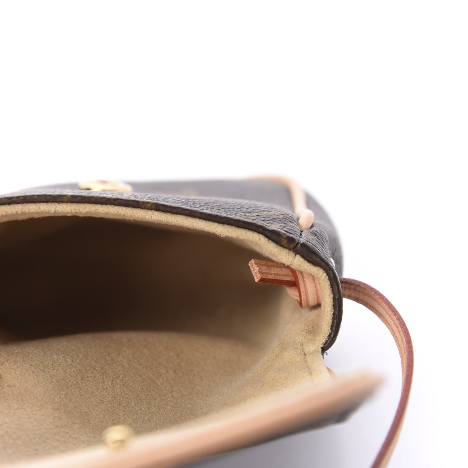 Louis Vuitton Monogram Pochette Cancun 4 of 8