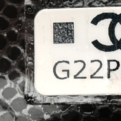 Chanel Caviar Quilted Small Cosmetic Case Black 7 of 8