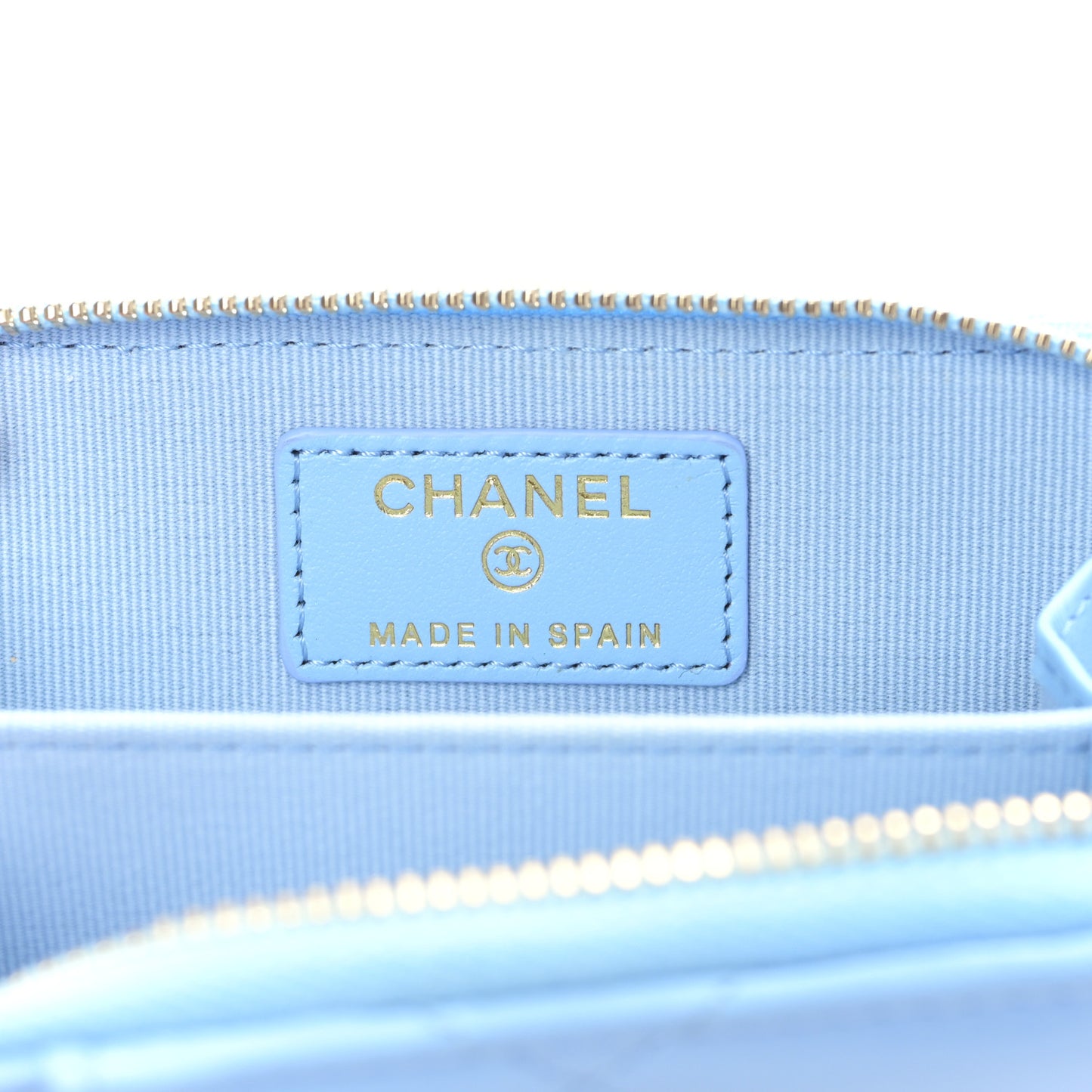 Lambskin Quilted Chanel 19 Vertical Zip Card Holder Wallet Light Blue