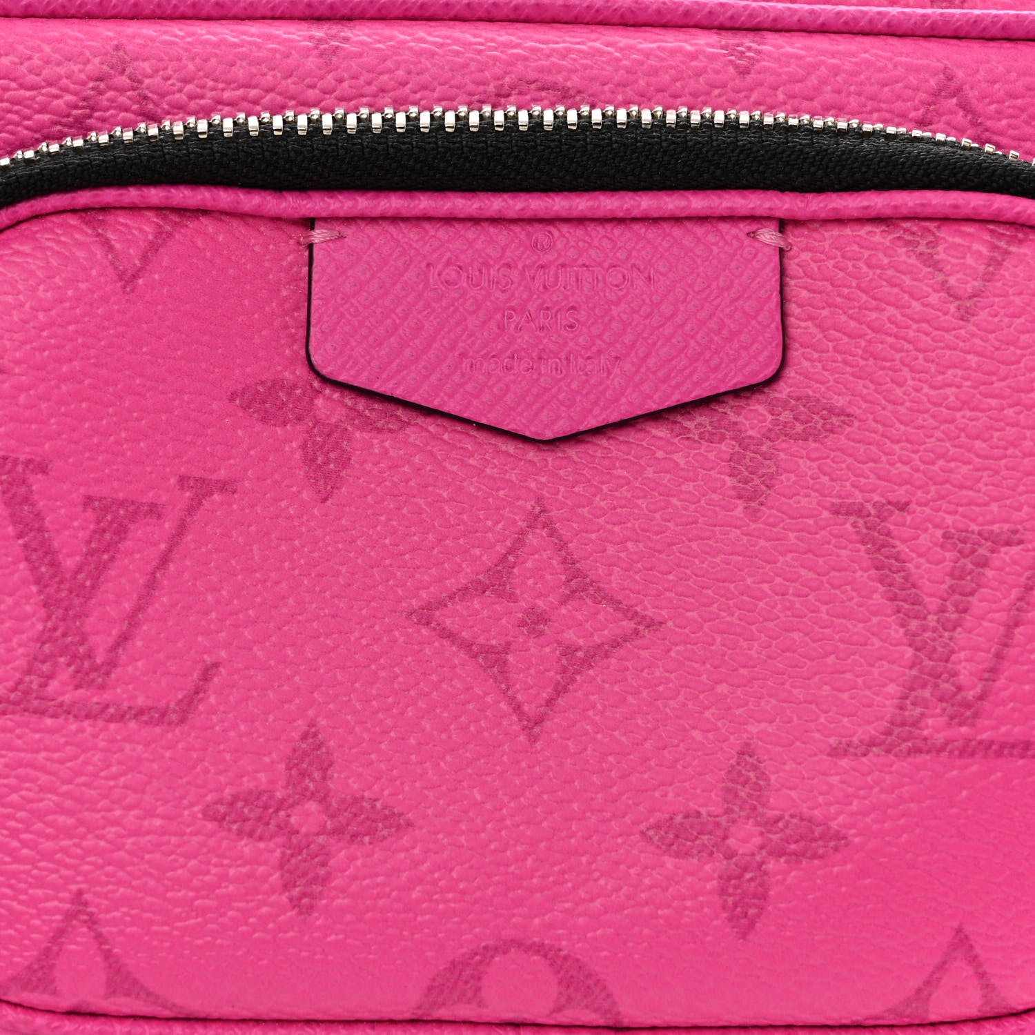 Louis Vuitton Taigarama Outdoor Pouch Fuchsia 7 of 9