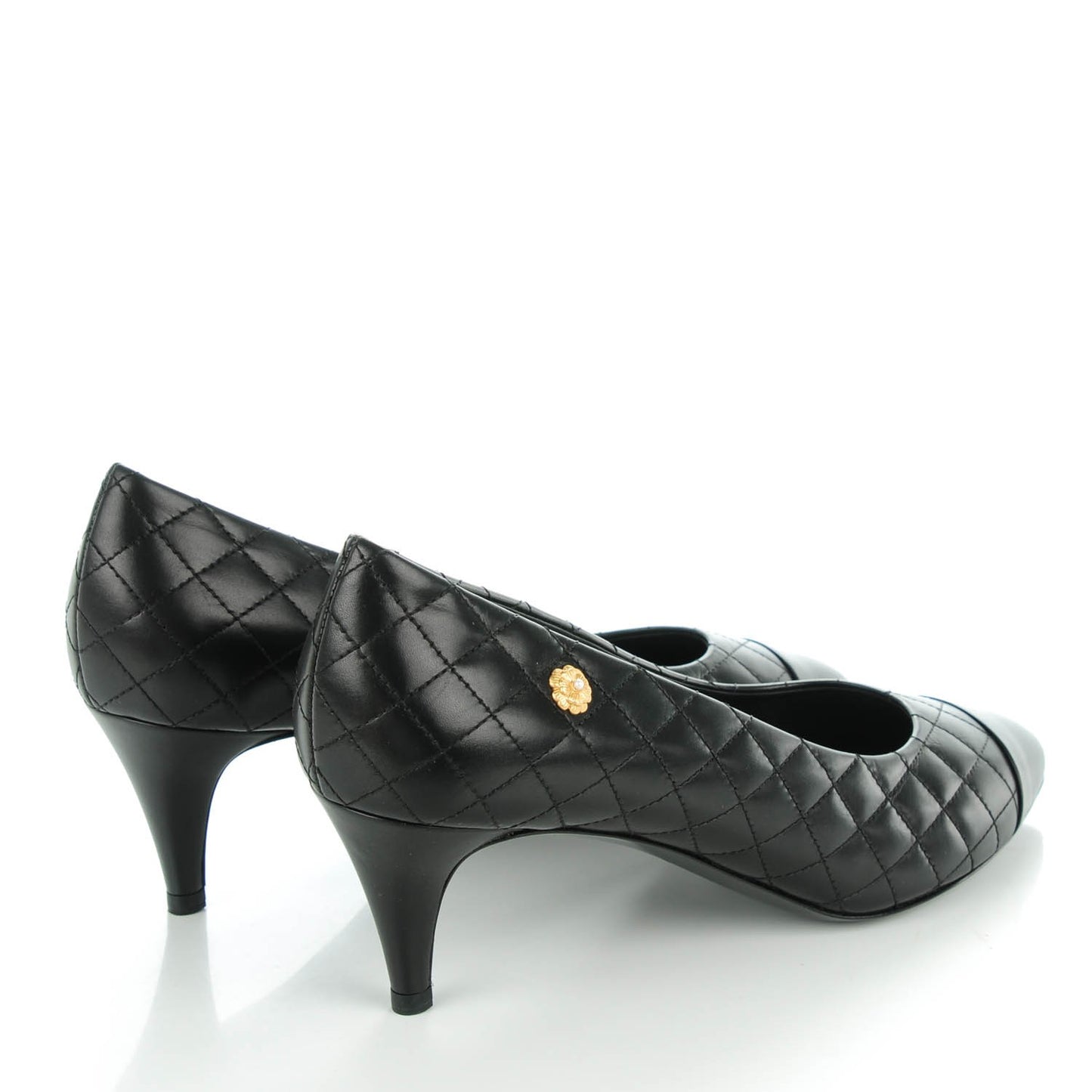 Lambskin Quilted Cap Toe Camellia Pumps 40 Black