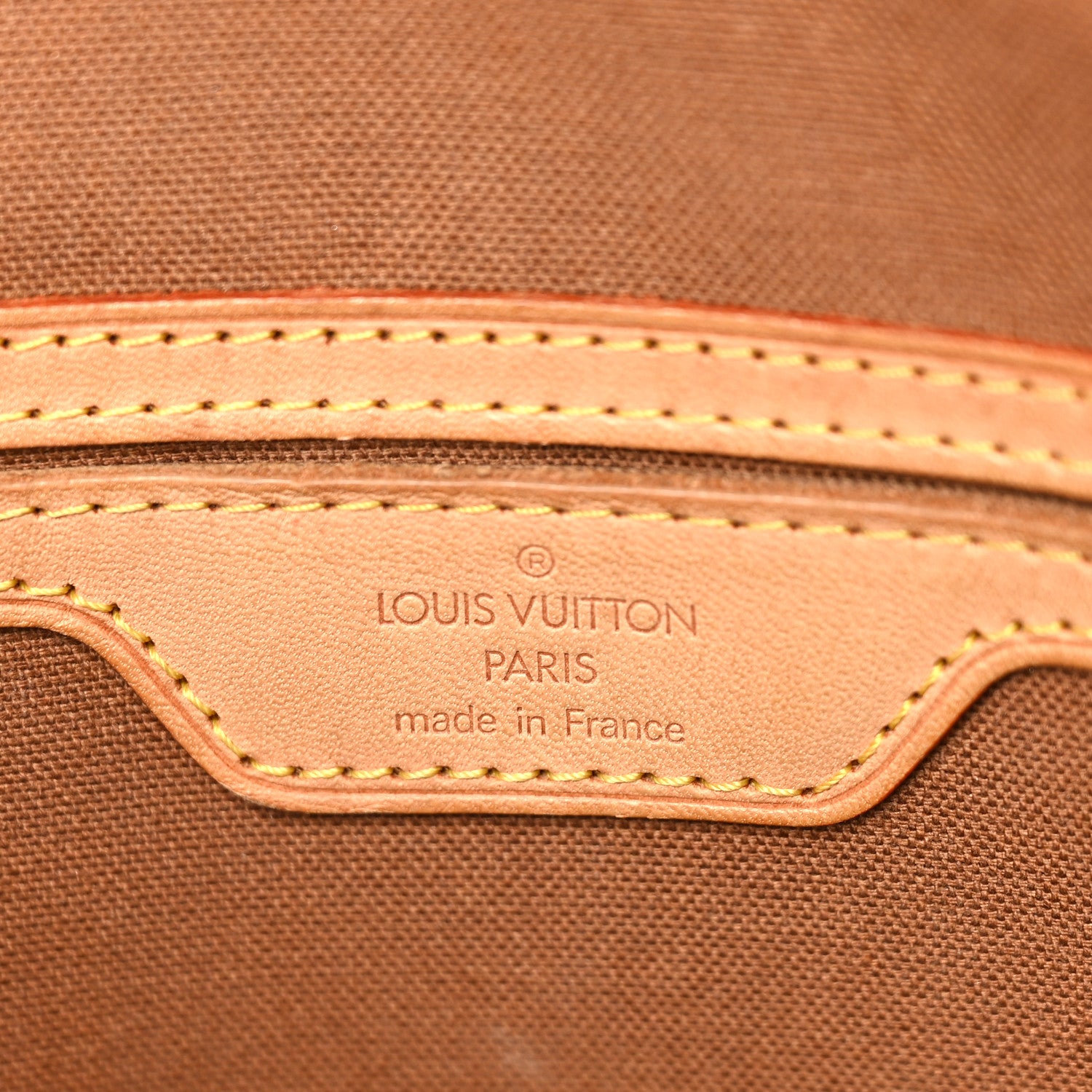 Louis Vuitton Monogram Cabas Mezzo 6 of 11