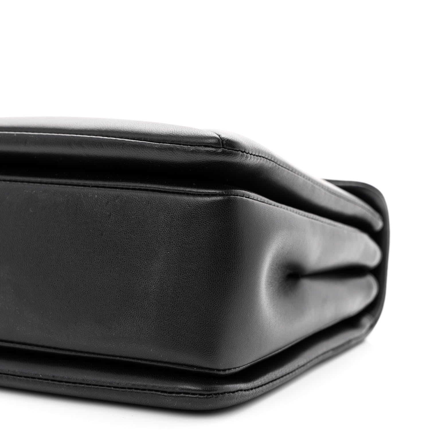 Valentino Garavani Nappa Tonal One Stud Chain Shoulder Bag Black 9 of 10