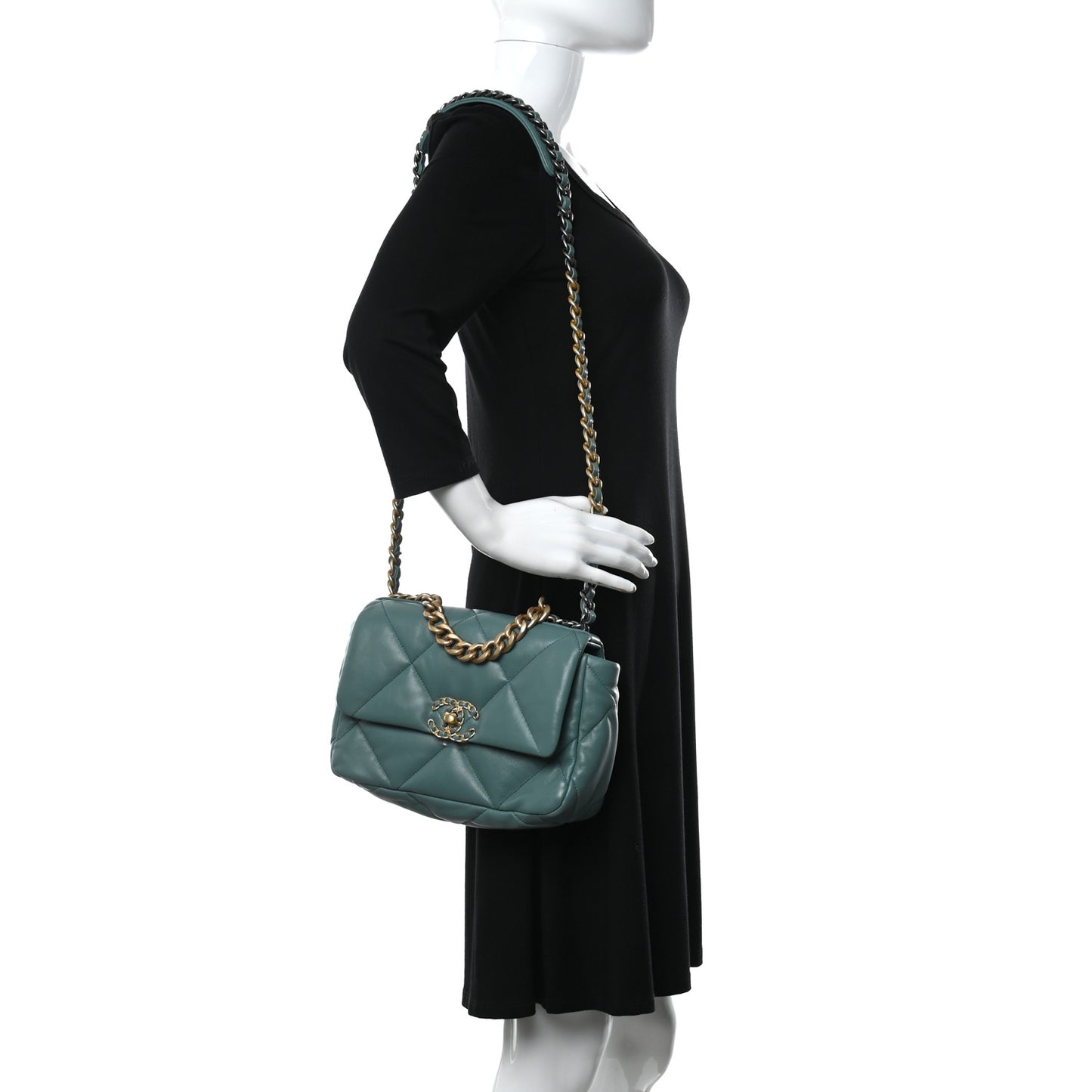 Lambskin Quilted Medium Chanel 19 Flap Green