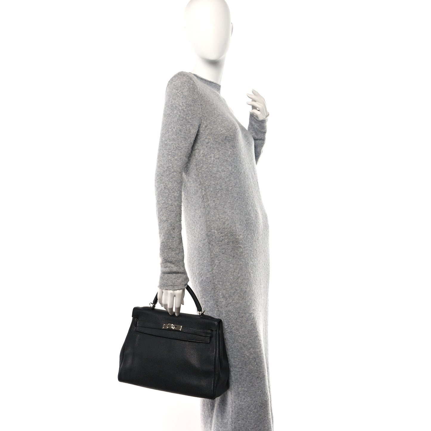 Taurillon Clemence Kelly Retourne 32 Black