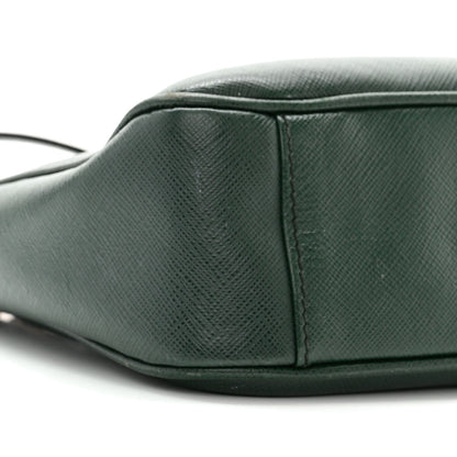 Prada Saffiano Lux Re-Edition 2005 Shoulder Bag Smeraldo 10 of 12