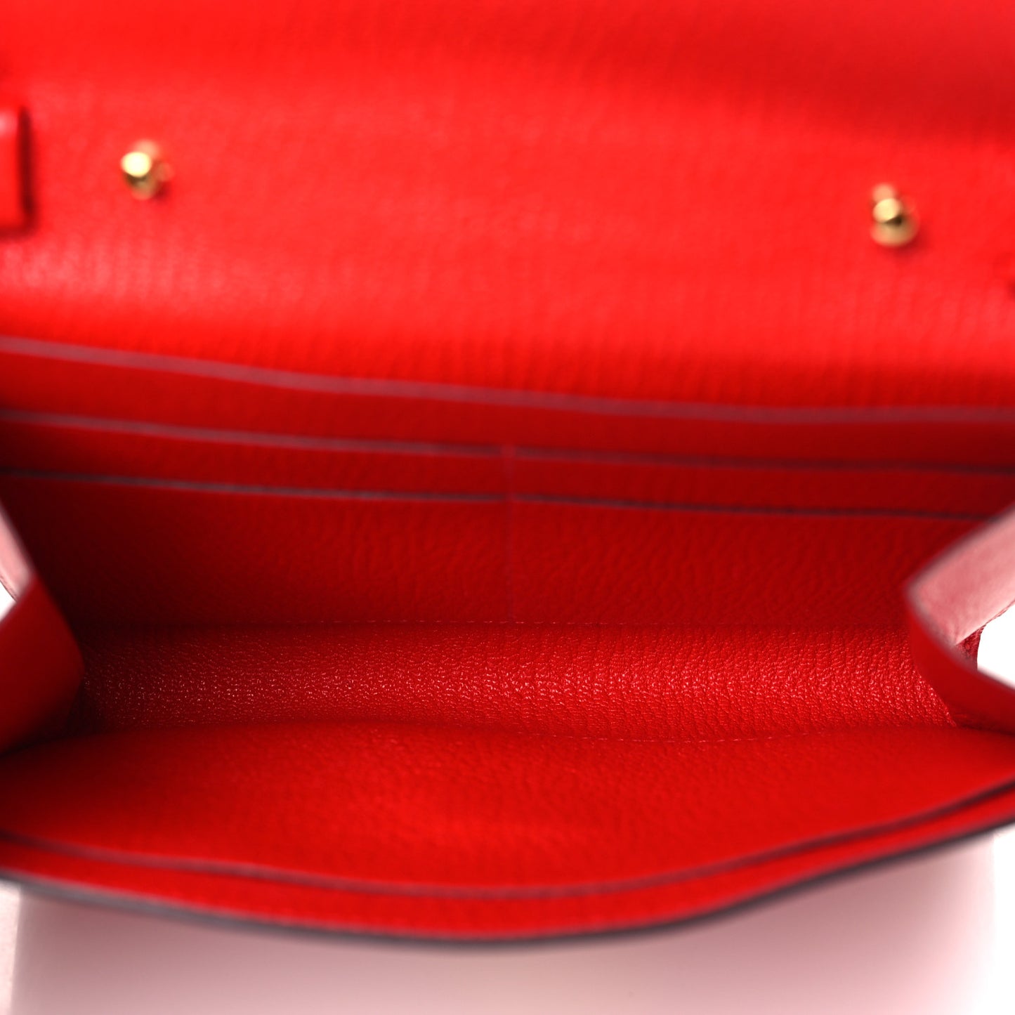 Chevre Mysore Clic 16 Wallet Rouge de Coeur