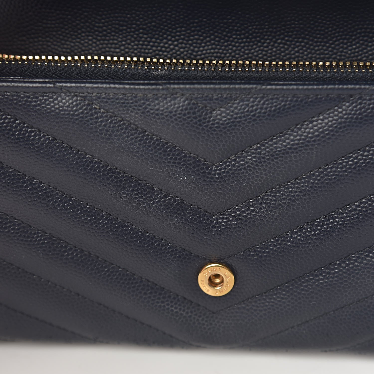 Saint Laurent Grain De Poudre Matelasse Chevron Monogram Flap Wallet Deep Marine 9 of 12