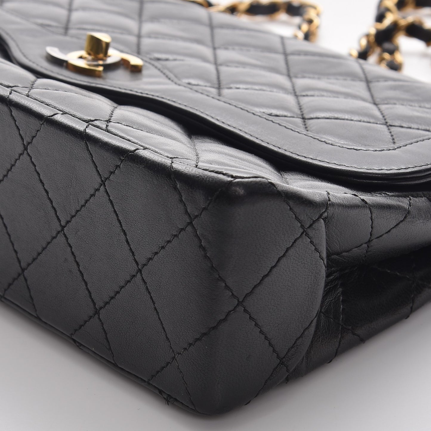 Lambskin Medium Double Flap Black