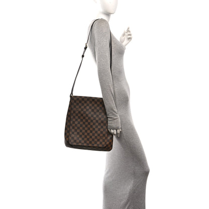 Louis Vuitton Damier Ebene Musette GM 2 of 9
