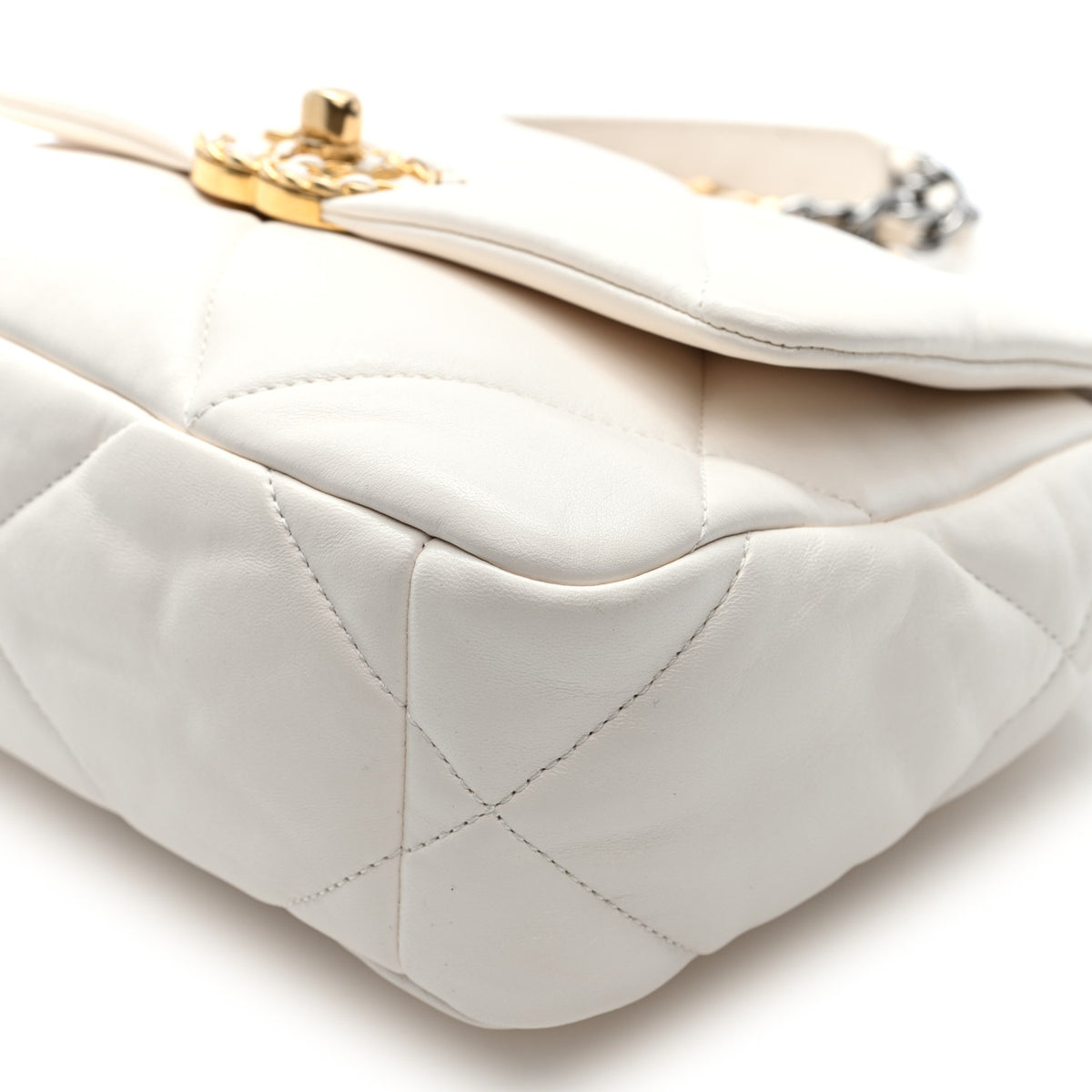 Chanel Goatskin Quilted Medium Chanel 19 Flap White 9 of 9
