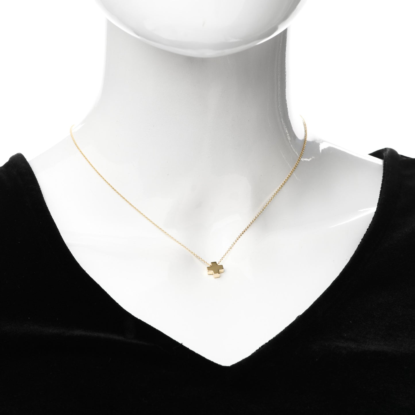 18K Yellow Gold Cruciform Cross Pendant Necklace