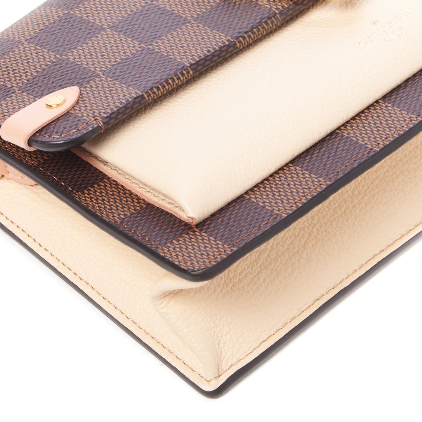Damier Ebene Vavin Chain Wallet Creme
