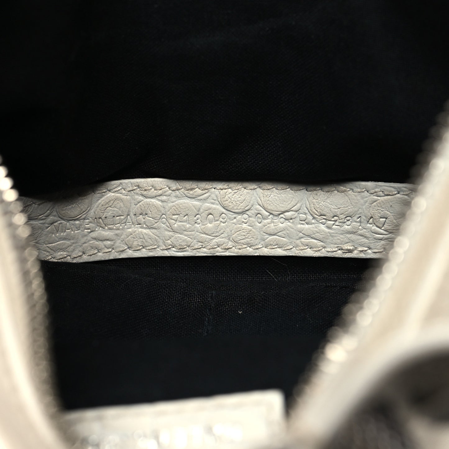 Extra Supple Calfskin Crocodile Embossed Le Cagole Shoulder Bag XS White