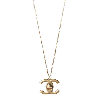 Chanel Turnlock CC Necklace Gold 1 of 7