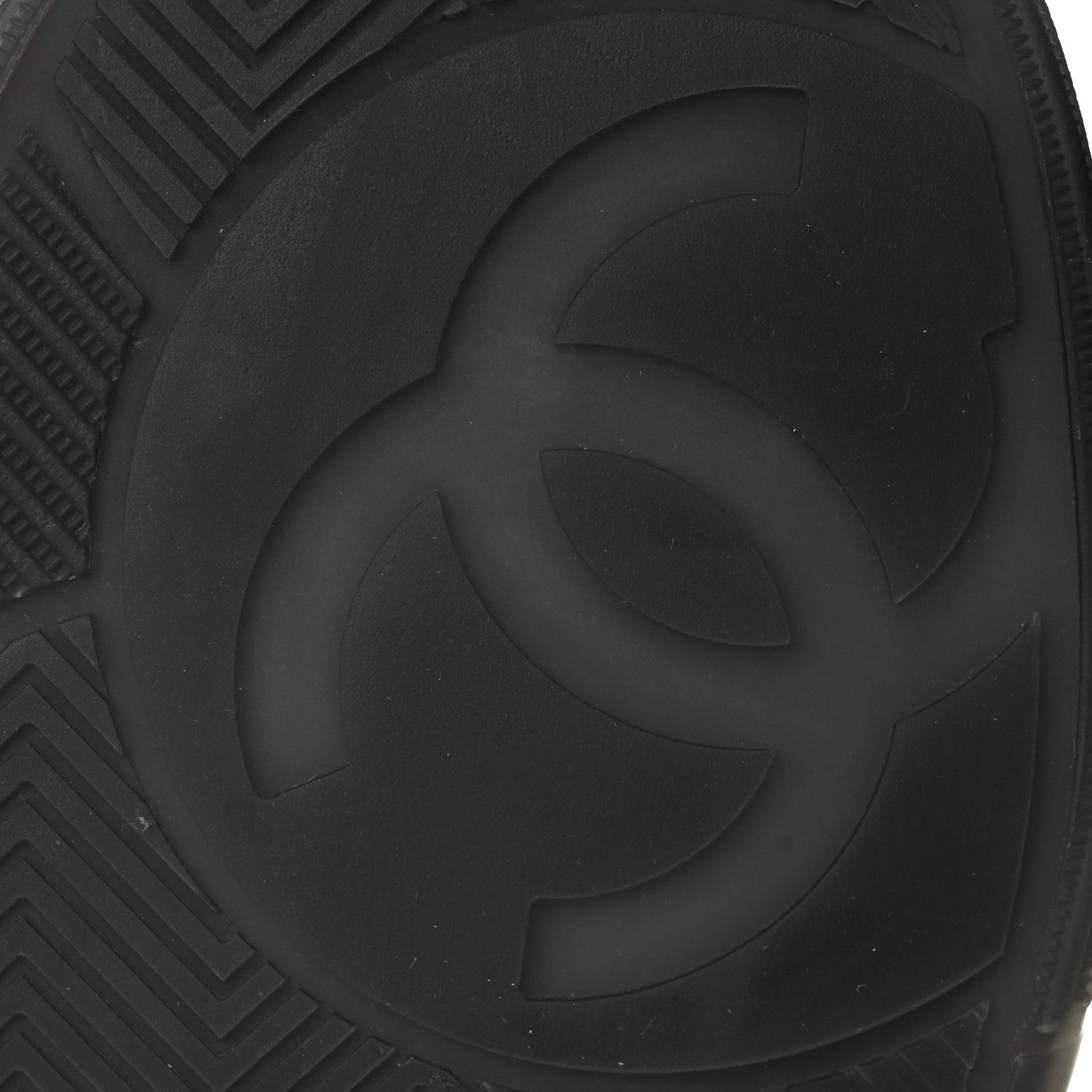 Chanel Calfskin CC Womens Sneakers 36 White Black 9 of 11