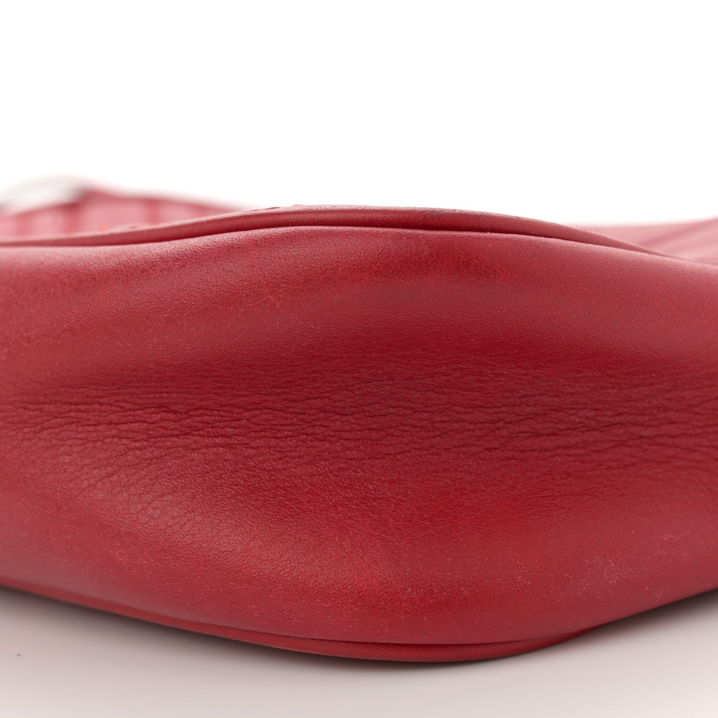 Calfskin Matelasse Small GG Marmont Chain Shoulder Bag Hibiscus Red