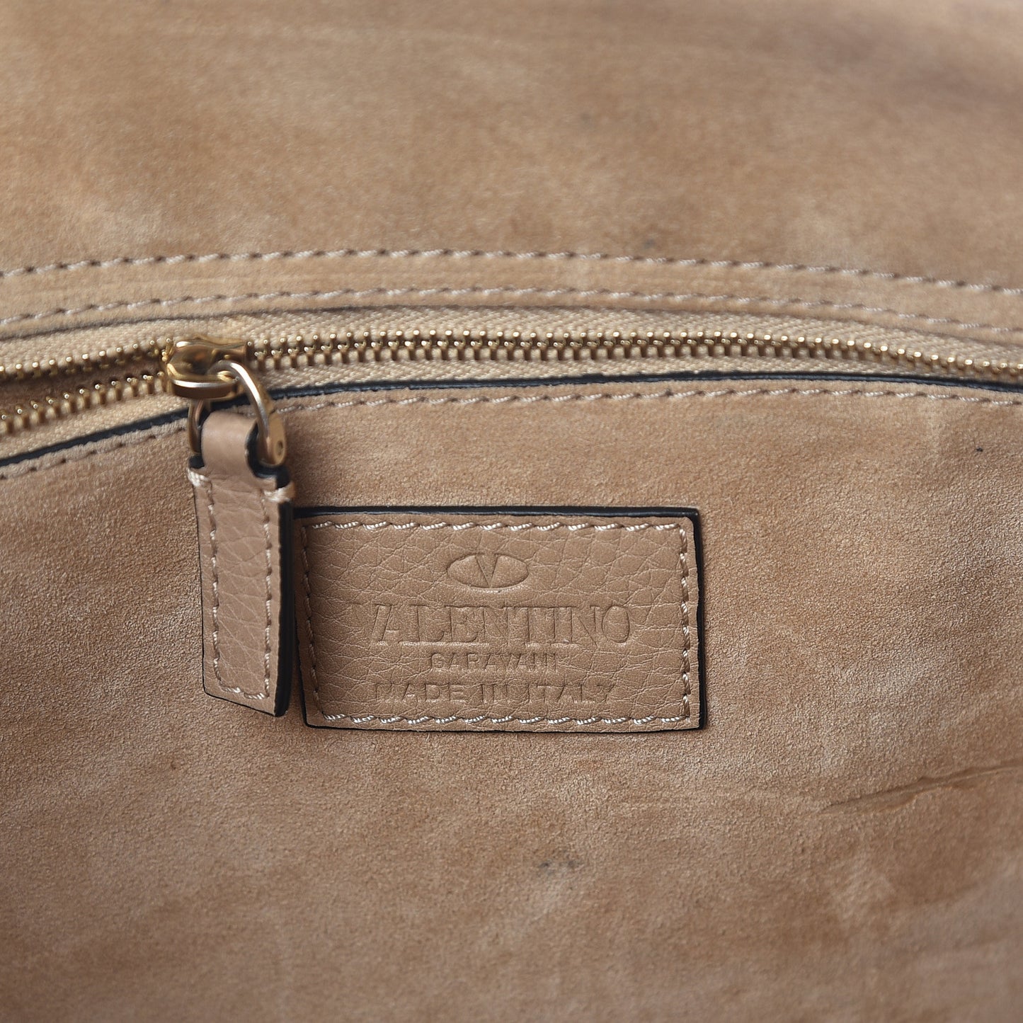 Pebbled Calfskin Rockstud Double Handle Tote Camel Rose