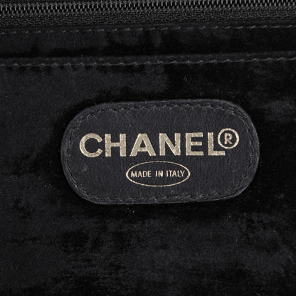 Chanel Patent CC Vanity Cosmetic Case Black 6 of 7