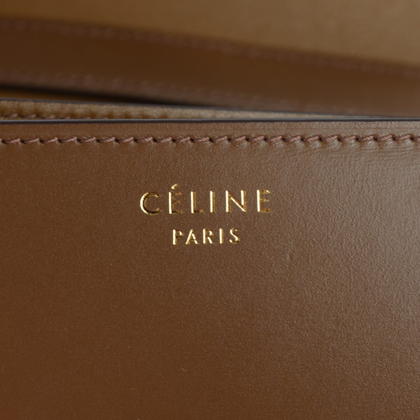 Smooth Calfskin Medium Classic Box Flap Bag Chestnut