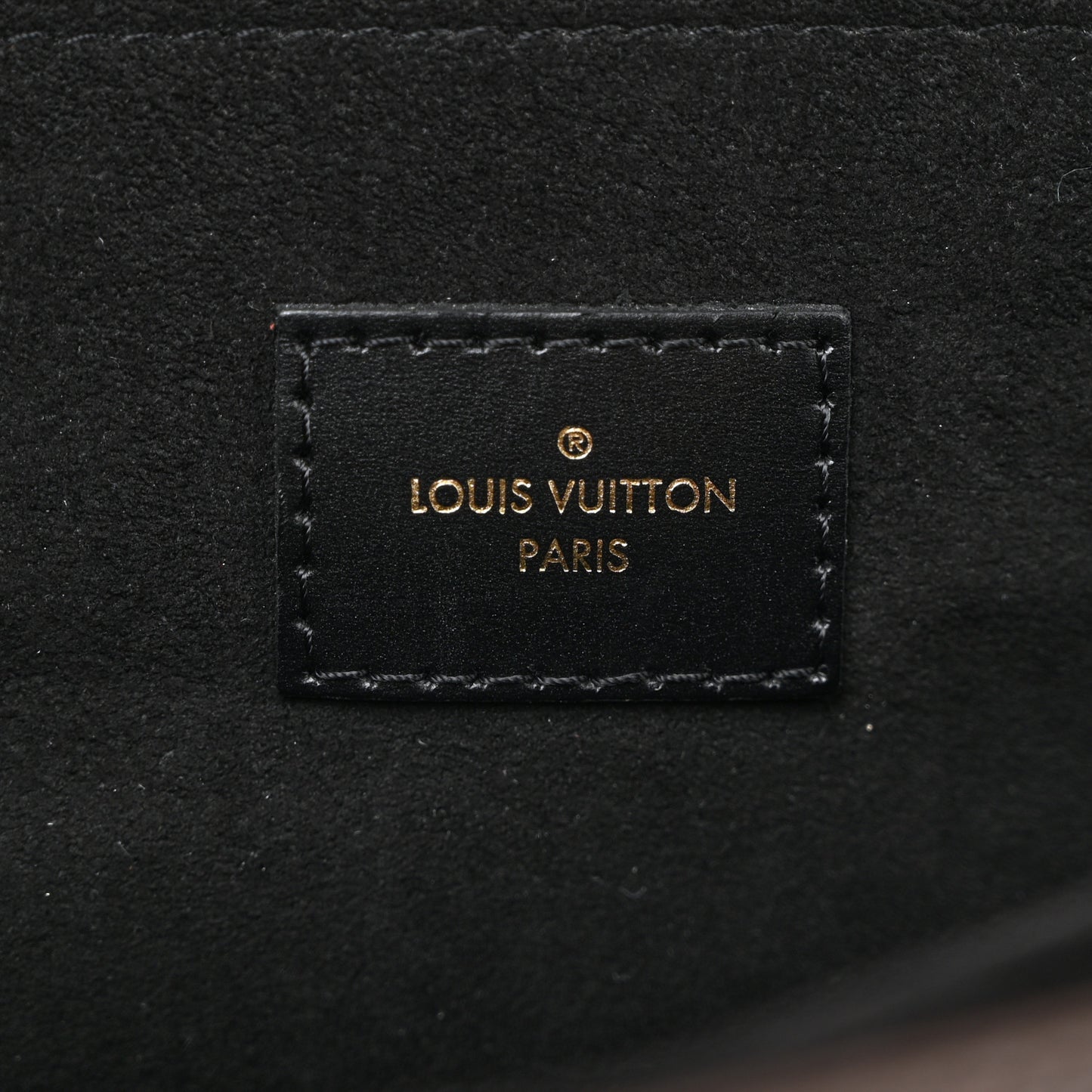 Reverse Monogram Pochette Metis