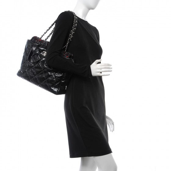 Glazed Calfskin Quilted Tweed Portobello Tote Black Red