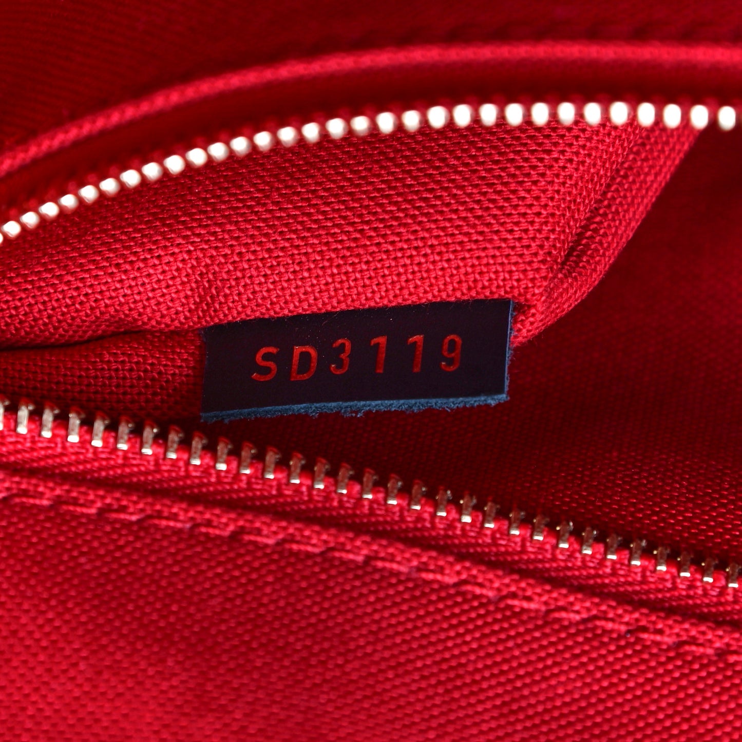 Reverse Monogram Giant Onthego GM