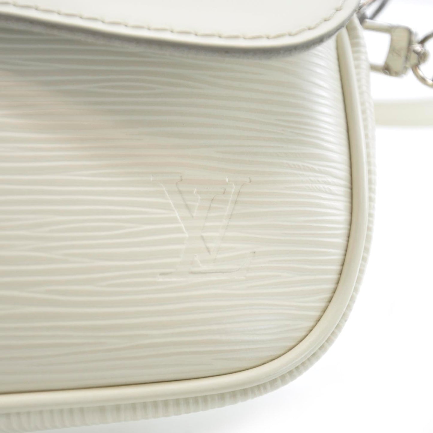 Epi Montaigne Clutch Ivory