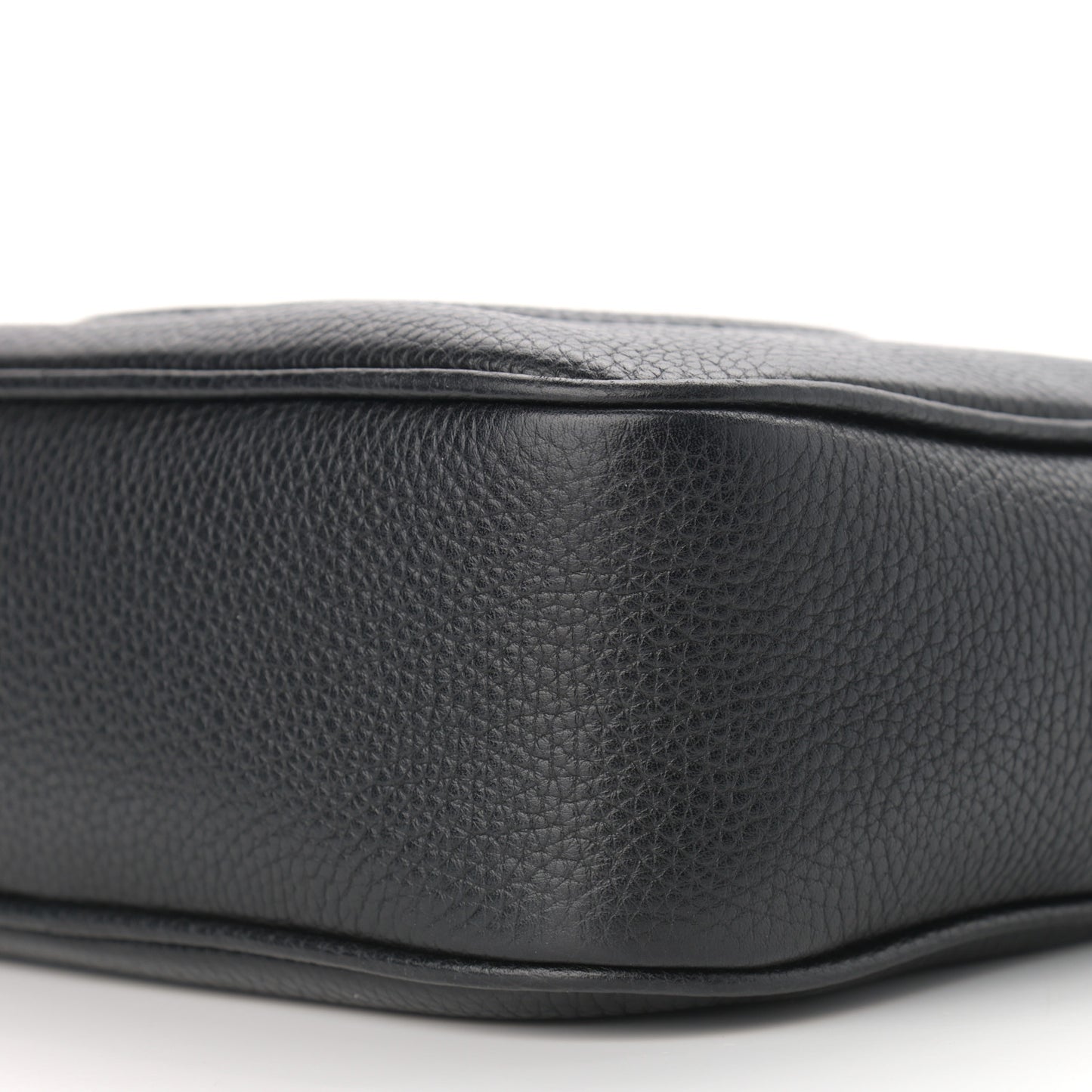 Pebbled Calfskin Small Soho Disco Bag Black