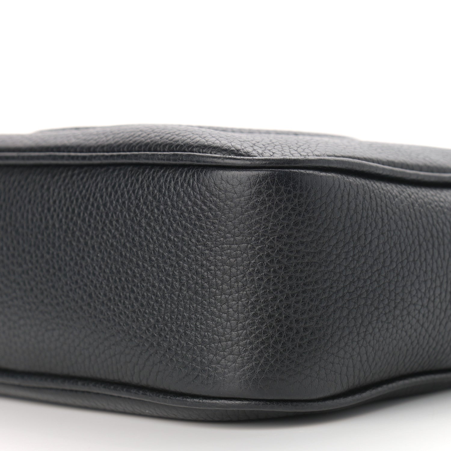 Gucci Pebbled Calfskin Small Soho Disco Bag Black 10 of 15
