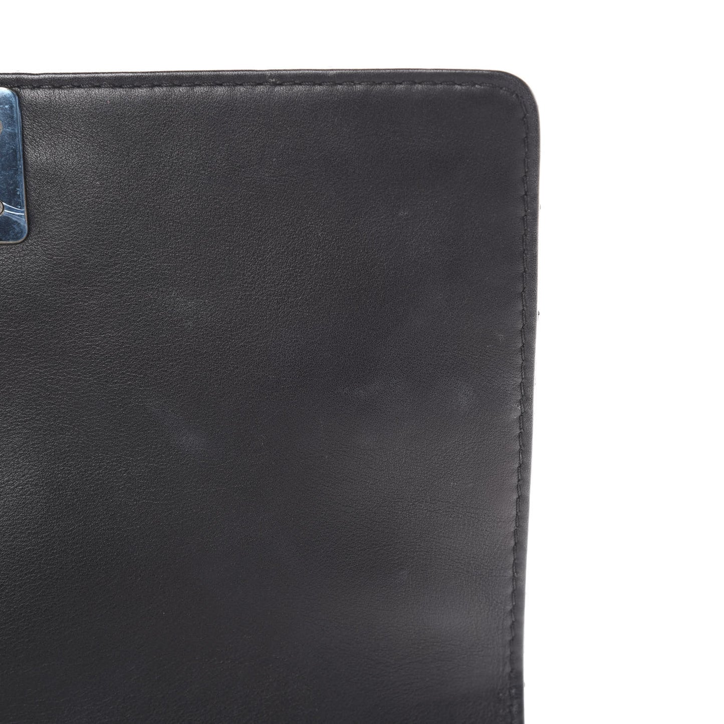 Calfskin Enchained Medium Boy Flap Black