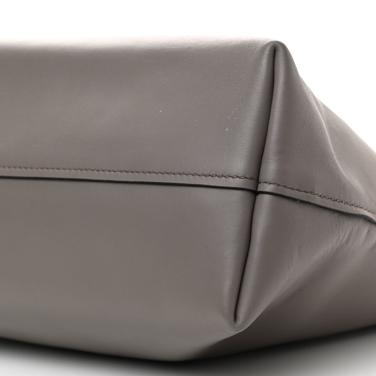 Nappa Scalloped Tote Argilla