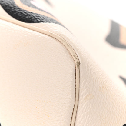 Louis Vuitton Monogram Giant Wild At Heart Neverfull MM Creme 10 of 14