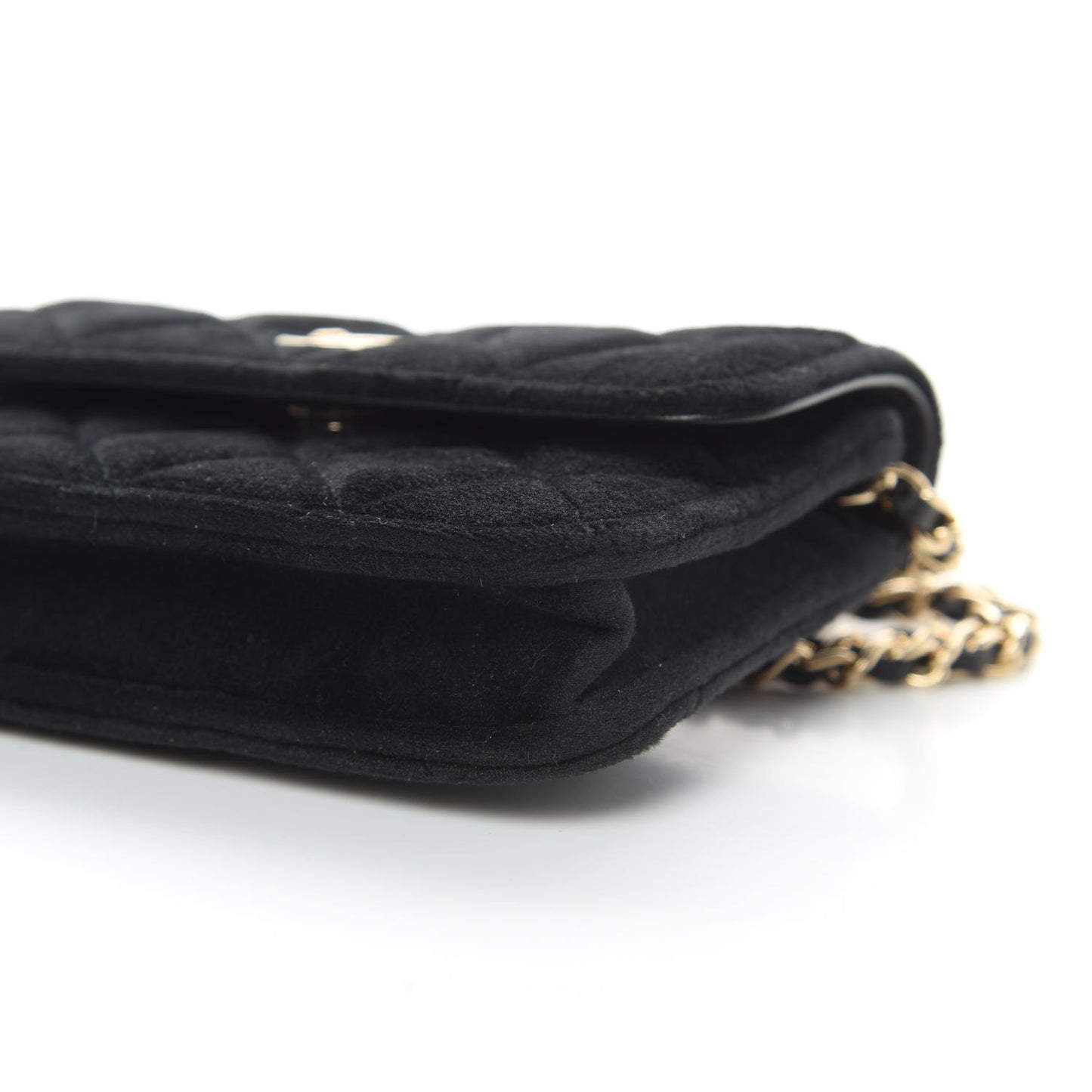 Velvet Quilted Pearl Crush Flap With Chain Black