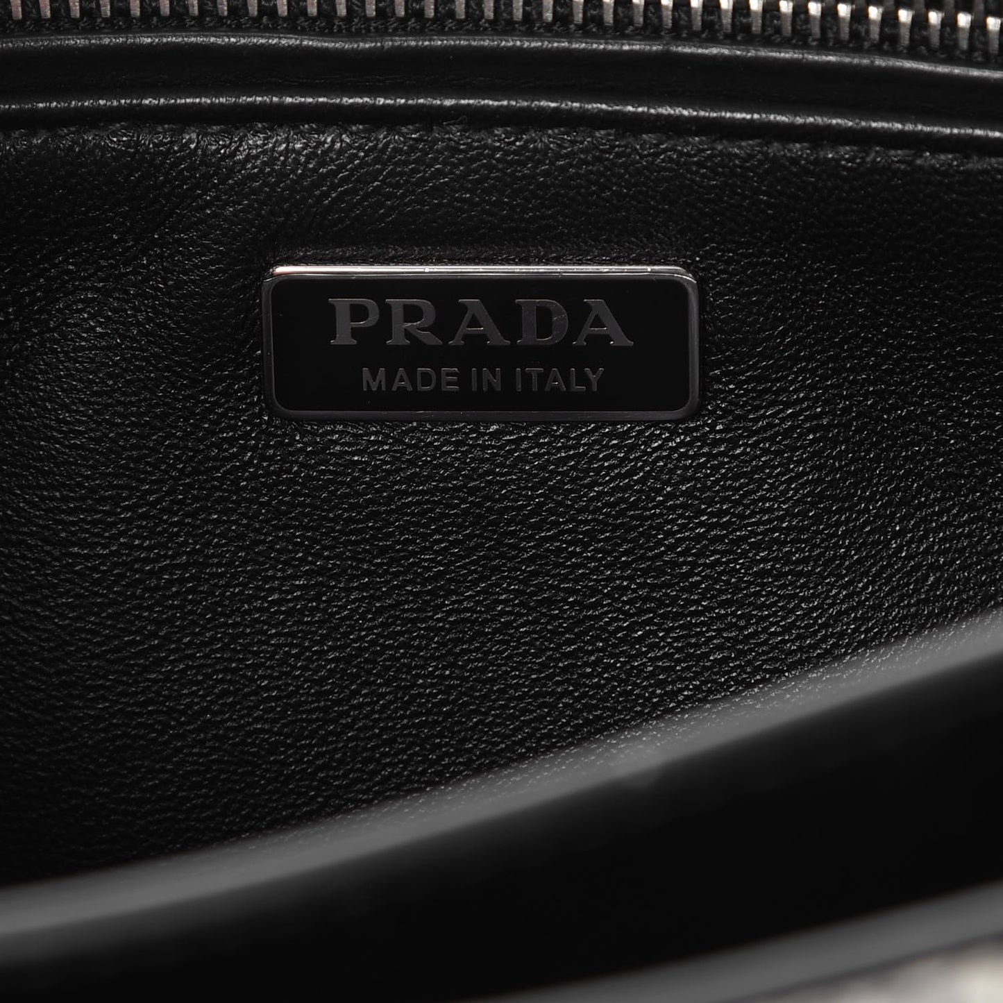 Metallic Ayers Suede Arcade Crossbody Bag Roccia Nube Black