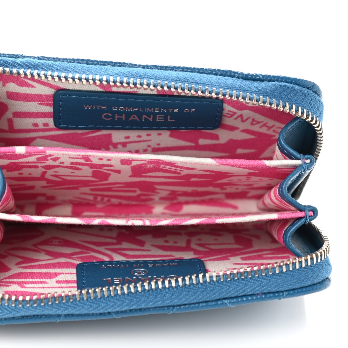 Caviar Quilted Zip Coin Purse Blue