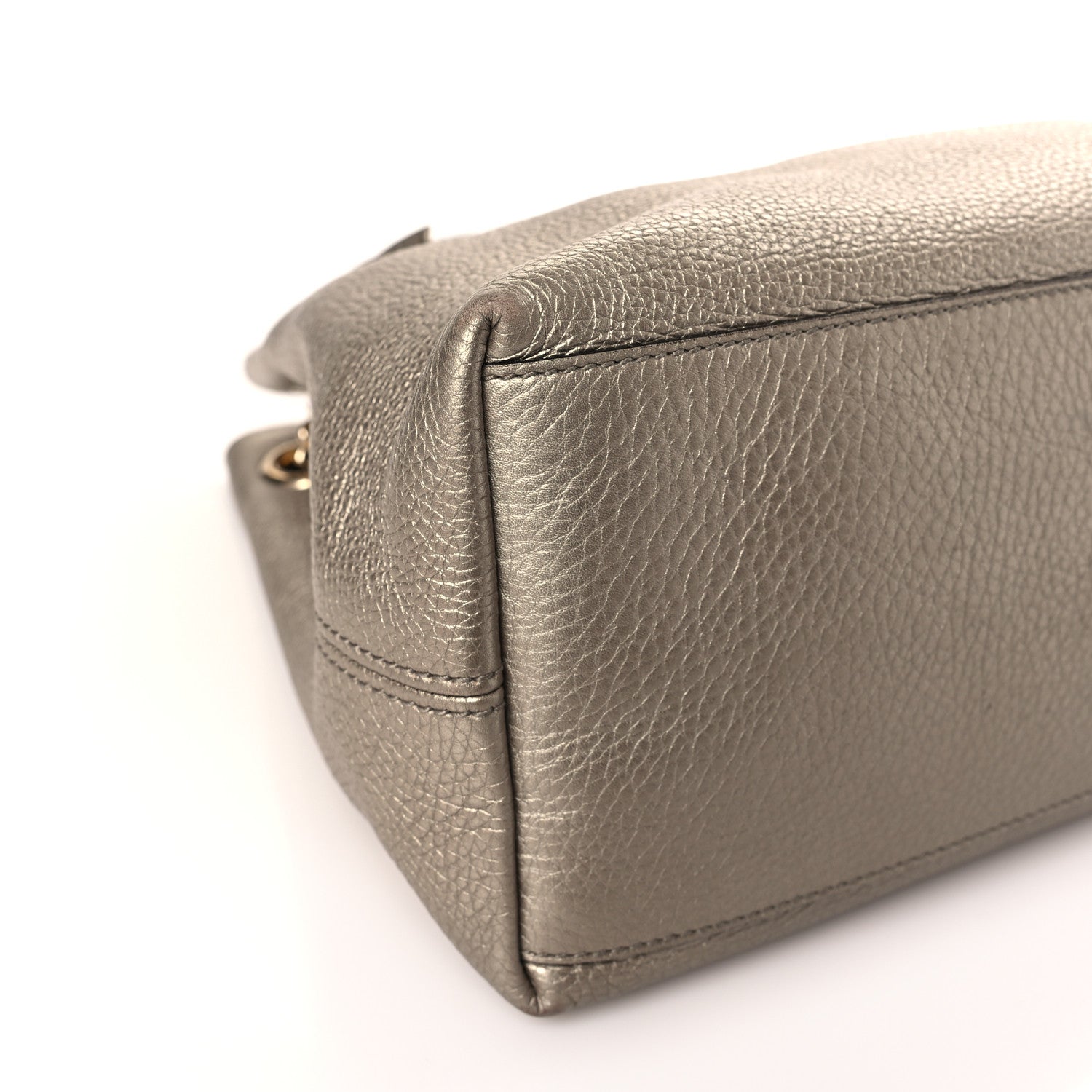 Gucci Metallic Pebbled Calfskin Medium Soho Chain Shoulder Bag Golden Beige 8 of 10