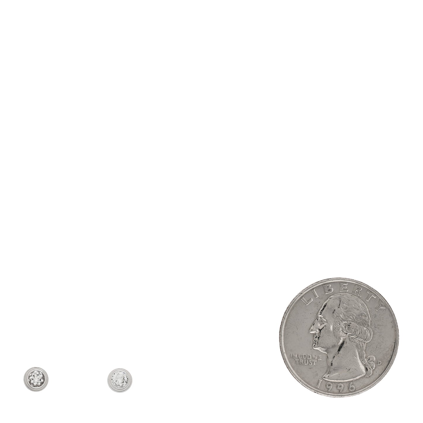 18K White Gold Diamond MM D'Amour Earrings